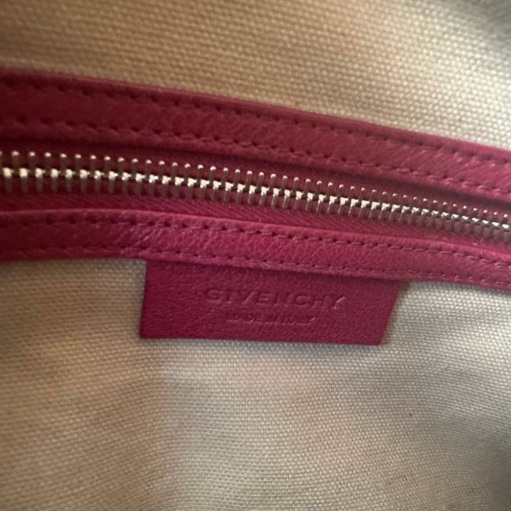 Givenchy Small Antigona Raspberry - Picture 7 of 8